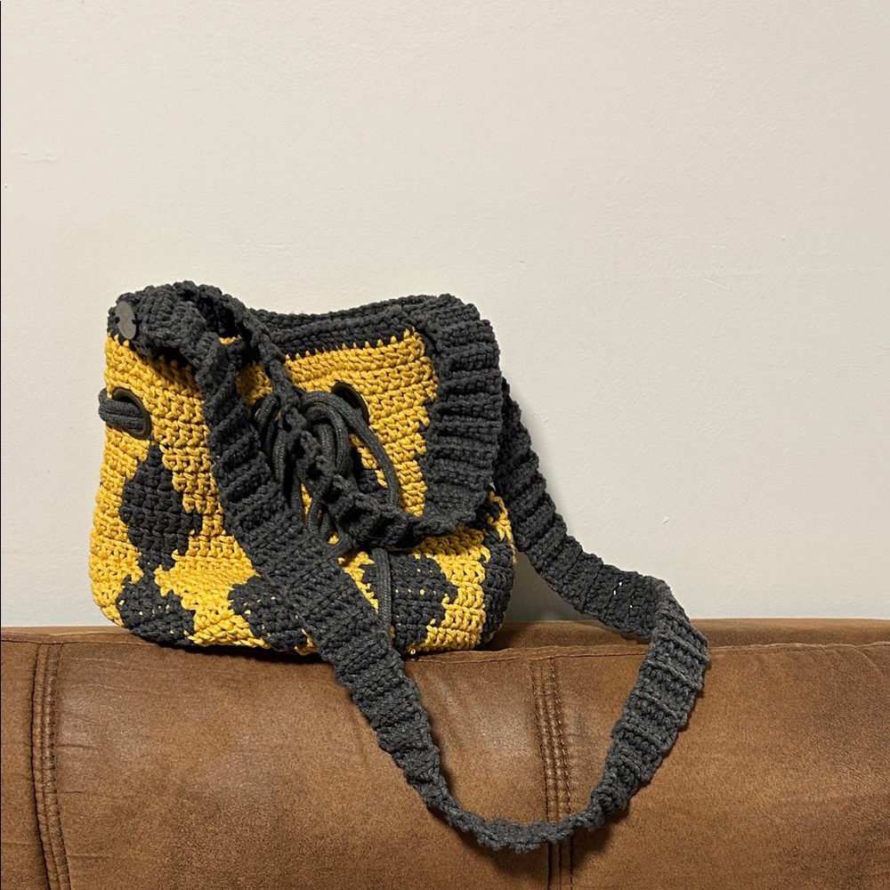 Elegant Yellow and Black Crochet Shoulder Bag